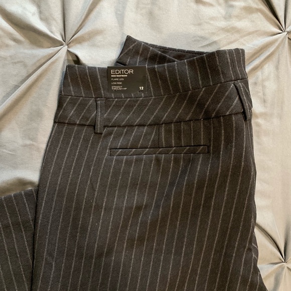 Express pants - Picture 2 of 3